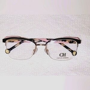 NWOT Carolina Herrera Pretty in Pink Opthalmic